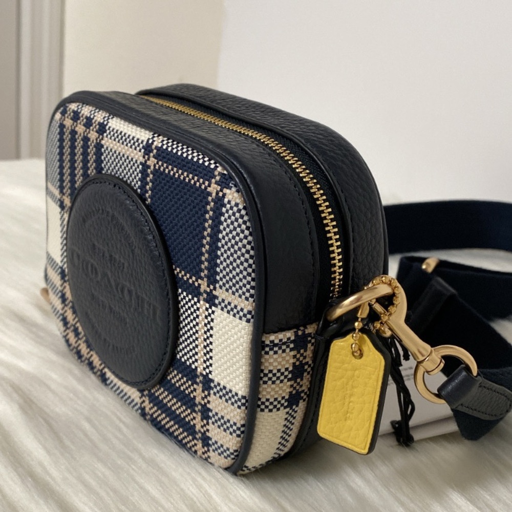 New💃Coach Mini Dempsey Camera Crossbody Bag And Coach Patch - Picture 3 of 10